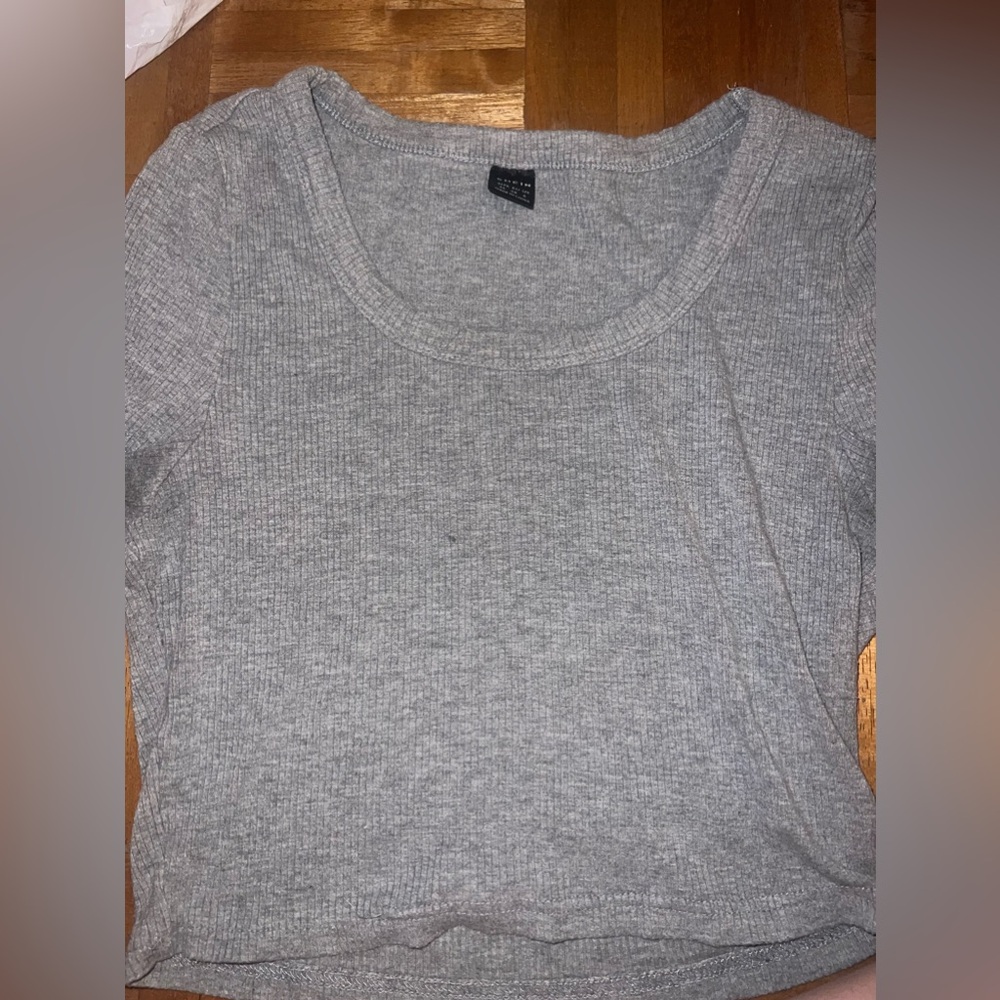 It’s cute, it just don’t wear it.